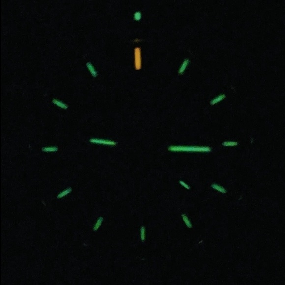 DEEP BLUE Day/Night PC Date Diver Luxury Sport Dive Watch - Picture 6 of 7